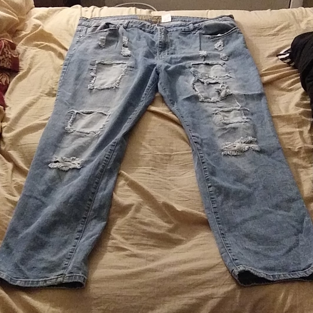 Light wash distressed jeans